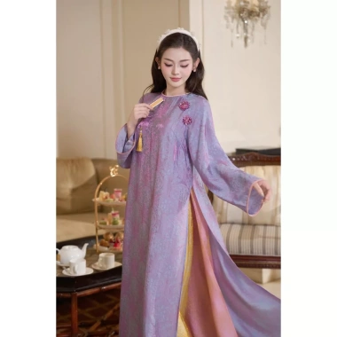 Áo dài gấm cách tân 4 tà Kim Anh - Thọ dơi tơ tằm cao cấp, đẹp mặc Tết, giảm giá 553.000đ, sang trọng, phù hợp lễ hội 3 Áo dài gấm cách tân 4 tà Kim Anh - Thọ dơi tơ tằm cao cấp, đẹp mặc Tết, giảm giá 553.000đ, sang trọng, phù hợp lễ hội 3