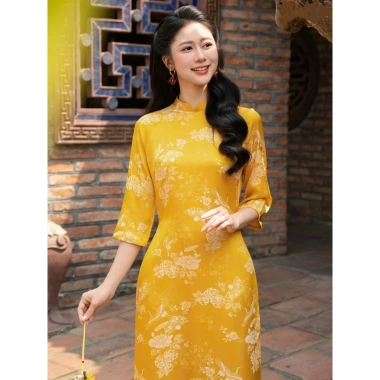 Áo dài gấm nữ tay lỡ hoa văn cổ điển sang trọng - ưu đãi 259k cho Tết và lễ hội 10 Áo dài gấm nữ tay lỡ hoa văn cổ điển sang trọng - ưu đãi 259k cho Tết và lễ hội 10