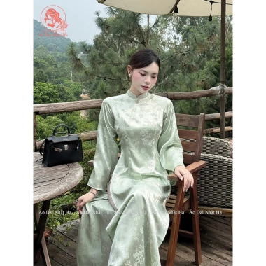Áo dài gấm Trúc Anh lụa trúc đào cao cấp, ôm eo tay loe sang trọng, mềm mại 5 Áo dài gấm Trúc Anh lụa trúc đào cao cấp, ôm eo tay loe sang trọng, mềm mại 5
