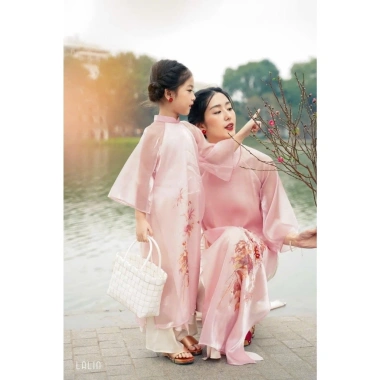 Áo dài hồng pastel Nguyệt Hạ cách tân 4 tà organza lót lụa – Giá ưu đãi 220k 5