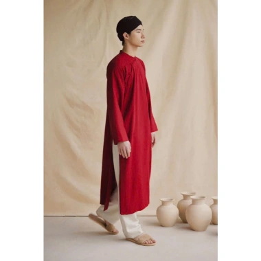 Áo dài nam dáng suông cổ phục Linen cao cấp, đường may tinh tế, không nhăn, thoáng mát 2 màu đỏ-đen, giá ưu đãi 369k - Tết 2.025 L&A K17 4