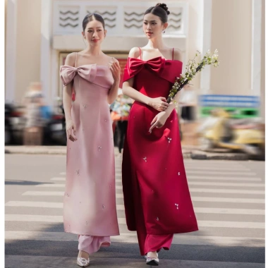 Áo dài nữ ôm hai dây trễ vai - 2 màu hồng đỏ nổi bật, kèm quần, giá chỉ 325.000đ, thiết kế tinh tế lễ hội, cho mọi dịp đặc biệt 2