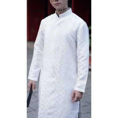 Áo Dài SILAS Gấm Họa Tiết Sóng Tôn Vai - Tặng Quạt & Ngọc Bội, Giá 479.000 VND 7