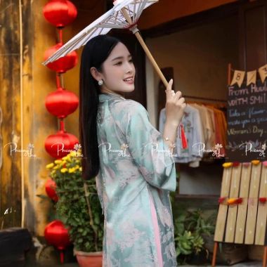 Áo dài suông dáng xưa gấm Long Phụng cao cấp - tay lỡ trẻ trung, áo dài tết 221.6k 5 Áo dài suông dáng xưa gấm Long Phụng cao cấp - tay lỡ trẻ trung, áo dài tết 221.6k 5