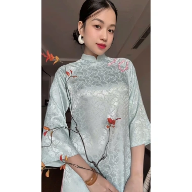 Áo Dài Tết 2.026 Cách Tân Bạch Ngọc Dáng Suông - Gấm Xưa Vải Mềm, Tặng Bông Tai 4