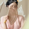 Áo Dài Tết 2.026 Cách Tân Trà Uyên Form Suông Tay Lỡ Tơ Crep In Hoa Chìm Đính Nơ - Giá chỉ 389.000₫ 6