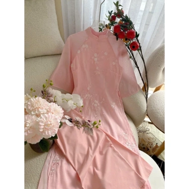 Áo dài Tết set tơ tấm ánh kim, thêu phối quần lụa 3 màu Y Hình - Haicogai