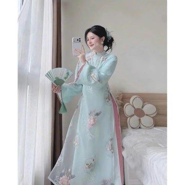 Áo dài Tết Voan thêu cá chép hoa sen nút tàu quần satin giá ưu đãi 297.515