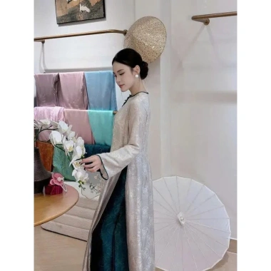 Áo Dài Thiên Dy Vải Tơ Tằm Thọ Dệt Cổ Trơn Viền Đính Cúc - Đẹp Dạ Lễ Tết 470k