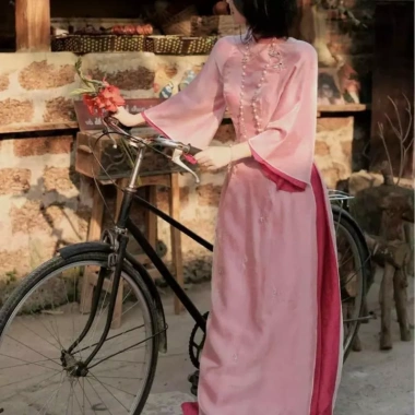 Áo dài Tố Như cách tân 4 tà tay lỡ Sakura Tết chụp ảnh dự tiệc 388.600 VND