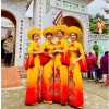 Áo Dài Truyền Thống Hoa Dây Vàng Tay Xẻ Cao Cấp – Siêu Xinh, Đủ Size S‑M‑L‑XL‑2XL‑3XL‑4XL‑5XL, Giá 85.000₫ 2
