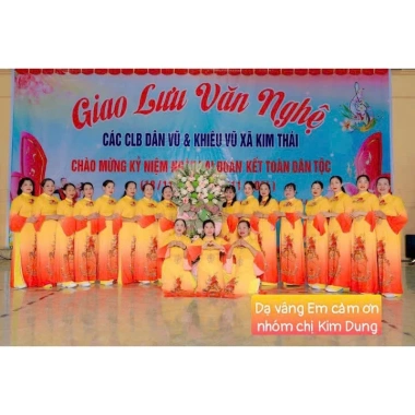 Áo Dài Truyền Thống Hoa Dây Vàng Tay Xẻ Cao Cấp – Siêu Xinh, Đủ Size S‑M‑L‑XL‑2XL‑3XL‑4XL‑5XL, Giá 85.000₫ 6