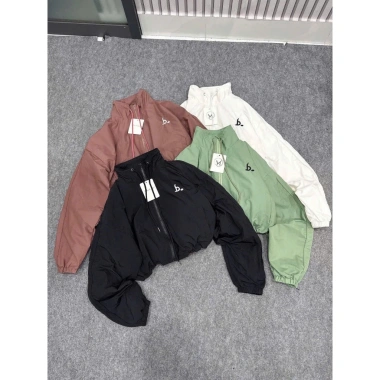 Áo Gió Nữ Cổ Cao Croptop 2 Túi Vải Dù 2 Lớp Quảng Châu Cao Cấp TP65 Giá 159k