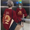 Áo hoodie tròn cổ 2.026 Năm Ngựa màu đỏ - Thu Đông, giá ưu đãi 200k cho Tết Dương lịch