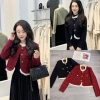 Áo khóa ngoài Dạ Tweed 2 màu Đỏ-Đen, viền Bèo 2 lớp, đệm vai tỉ mỉ - Giá 143.400₫