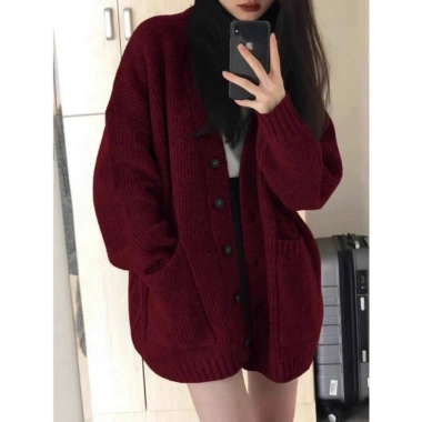 Áo khoác cardigan đỏ rộng Mtee CA14 phong cách Hàn Quốc - Giá chỉ 189.000₫ 3 Áo khoác cardigan đỏ rộng Mtee CA14 phong cách Hàn Quốc - Giá chỉ 189.000₫ 3