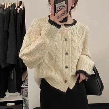 Áo khoác cardigan len vặn thừng dáng ngắn pastel - phong cách Hàn Quốc, giao trước Tết, giảm giá 20% 7 Áo khoác cardigan len vặn thừng dáng ngắn pastel - phong cách Hàn Quốc, giao trước Tết, giảm giá 20% 7