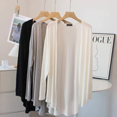 Áo khoác cardigan modal mỏng chống nắng nữ mùa hè 2.025 - Giá ưu đãi 236.666₫