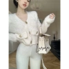 Áo khoác cardigan ngắn dài tay QCCC RUBY, len lông thỏ mịn, cổ V, màu trắng và đen, giá chỉ 243k 9