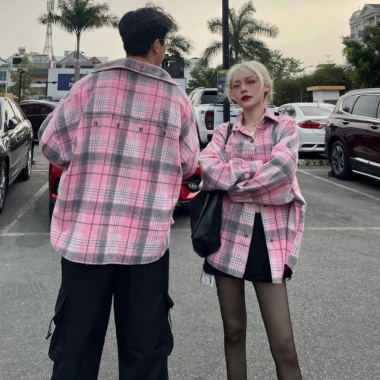 Áo khoác chống nắng nam nữ Flannel Form rộng cotton caro dày dặn - 75.500đ DOKYJI