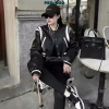 Áo khoác croptop da bomber viền vai trắng Teddy hottrend siêu thịnh hành, giá 115k 6