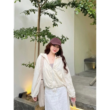 Áo khoác croptop nữ 2 lớp gió nhăn chống nắng che mưa dây rút mũ trùm thể thao – 109k 7