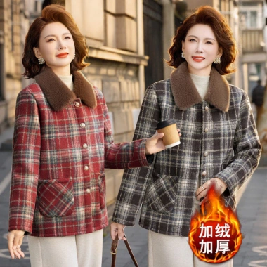 Áo khoác dạ caro lót lông dày ấm áp cho mẹ trung niên – Mặc Tết đẹp, chỉ 429.600₫ 7