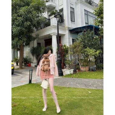 Áo khoác dạ lông cừu cổ sen cúc đá dáng lửng, lót gió mùa đông, giá 322k – giảm 22% tại Hta boutique