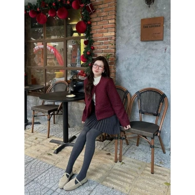 Áo khoác dạ Tweed bông xù cúc bọc vải túi ngang SURAN TWEED đỏ burgundy tết Noel 6 Áo khoác dạ Tweed bông xù cúc bọc vải túi ngang SURAN TWEED đỏ burgundy tết Noel 6