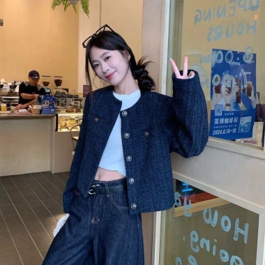 Áo khoác dạ tweed nữ 2 lớp cúc đồng cao cấp mùa thu đông, thiết kế Hàn Quốc siêu ấm, len kẻ caro sang, chỉ 196k