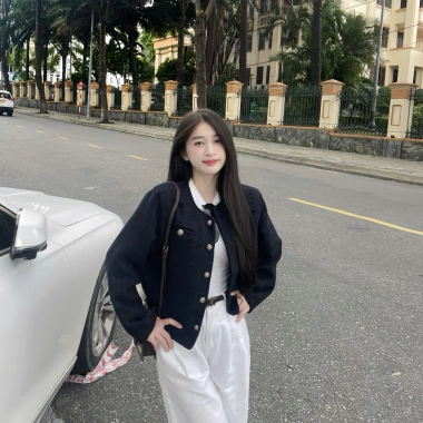 Áo khoác dạ tweed nữ navy ngắn croptop mùa thu đông Tết 2.024 Noiree MA344 249k