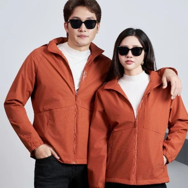 Áo khoác gió 2 lớp GUNO lót nỉ ấm, chống nước, chống gió, túi sâu tiện dụng - 25AG140