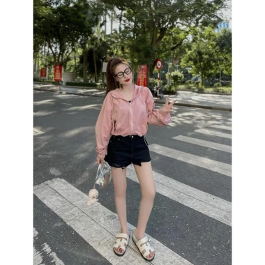 Áo khoác gió mỏng croptop nữ – Túi 2 khóa, Quảng Châu, size M/L, giảm còn 125k 9 Áo khoác gió mỏng croptop nữ – Túi 2 khóa, Quảng Châu, size M/L, giảm còn 125k 9