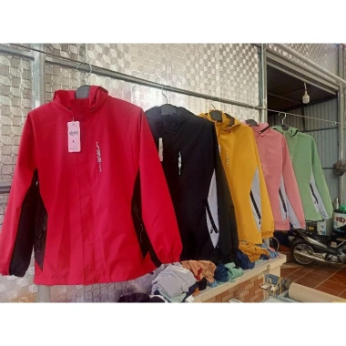 Áo khoác gió nữ lót lưới thời trang cao cấp mẫu pha - Vải nano tráng bạc chống nước, gió siêu cấp 105.000₫