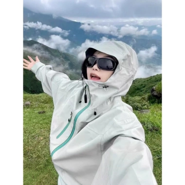 Áo khoác gió unisex dài tay có mũ polyester cao cấp chống nhăn co rút 319.999 VND 8 Áo khoác gió unisex dài tay có mũ polyester cao cấp chống nhăn co rút 319.999 VND 8
