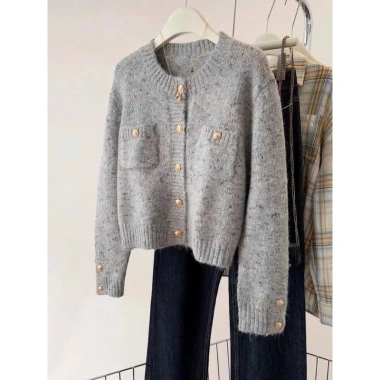 Áo khoác len cardigan dệt kim 2 lớp cúc đồng sang chảnh - Giao trước Tết, chỉ 179k QCCC KUNKUN SP72