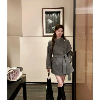 Áo khoác len cổ khăn choàng mùa đông sớm phụ nữ nhỏ nhắn giảm 20%