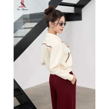 Áo khoác nỉ bomber cổ dựng tay dơi, vải Hàn độ dày vừa, mặt mịn mềm mại, co giãn tốt - Giá 451.500₫