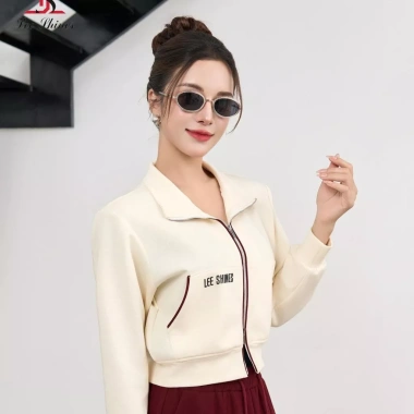Áo khoác nỉ bomber cổ dựng tay dơi, vải Hàn độ dày vừa, mặt mịn mềm mại, co giãn tốt - Giá 451.500₫ 8 Áo khoác nỉ bomber cổ dựng tay dơi, vải Hàn độ dày vừa, mặt mịn mềm mại, co giãn tốt - Giá 451.500₫ 8