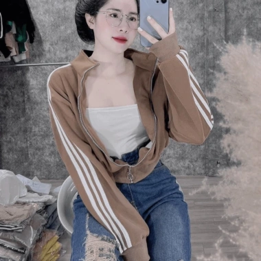 Áo khoác nỉ ngoài crop top sọc tay Genzz hot trend sành điệu, che mưa che nắng Lana Fashion 139k