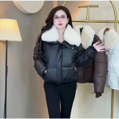 Áo khoác nữ da PU 3 lớp, cổ lông tháo rời, freesize, dây rút & tay bo - 199.000đ