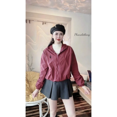 Áo khoác nữ gió lụa nhăn croptop tay dài mũ, basic thể thao năng động – 179k
