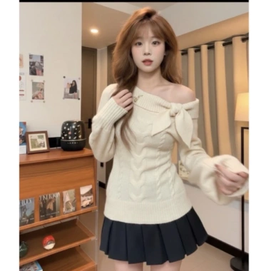 Áo Len Đỏ Cổ Thuyền Nơ To Bo Gấu Dáng Ôm Sang Chảnh - Phù Hợp Tết Noel, Giá 276k 6 Áo Len Đỏ Cổ Thuyền Nơ To Bo Gấu Dáng Ôm Sang Chảnh - Phù Hợp Tết Noel, Giá 276k 6