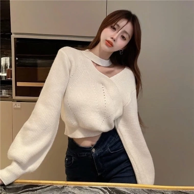 Áo len đỏ dài tay, tay phồng cổ choker cá tính, phối màu giáng sinh Noel Tết G-18 - 129k 9