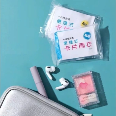 Áo Mưa 1 Lần Nylon, Nón Trùm Đầu Nhỏ Gọn, Bỏ Túi Tiện Lợi Phượt Đường
