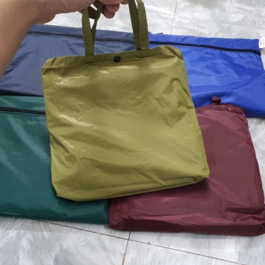 Áo Mưa Bít Kín Vải Dù Siêu Bền, Chống Thấm Nước, Nhiều Màu Sắc - Giá 85.000 VND