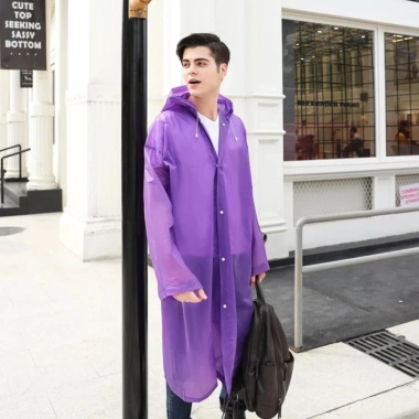 Áo Mưa Dài Gấp Gọn, Nhẹ Mát, Màu Trẻ Trung, Tiện Lợi & Đẹp – Chỉ 39.000₫