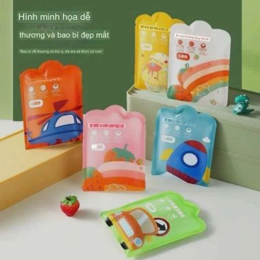 Áo mưa dùng 1 lần cho bé, thẻ siêu nhỏ gọn, họa tiết hoạt hình dễ thương, chỉ 18.900đ
