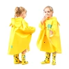 Áo mưa nhập khẩu bé 5-12 tuổi - vải cao cấp, chống thấm, họa tiết dễ thương, đeo balo, 136.000 VND 3