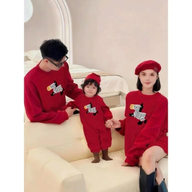Áo Nỉ Gia Đình Noel Tết In Hình Ngựa Vằn Đỏ Dày Dặn Form Rộng Thoải Mái SP74 185.000 VND